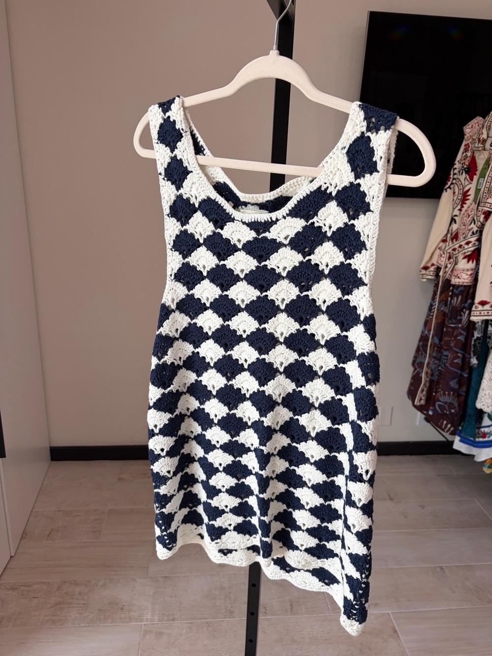 Scalloped Crochet Top White and Blue by Farm Rio - Picture 6 of 12